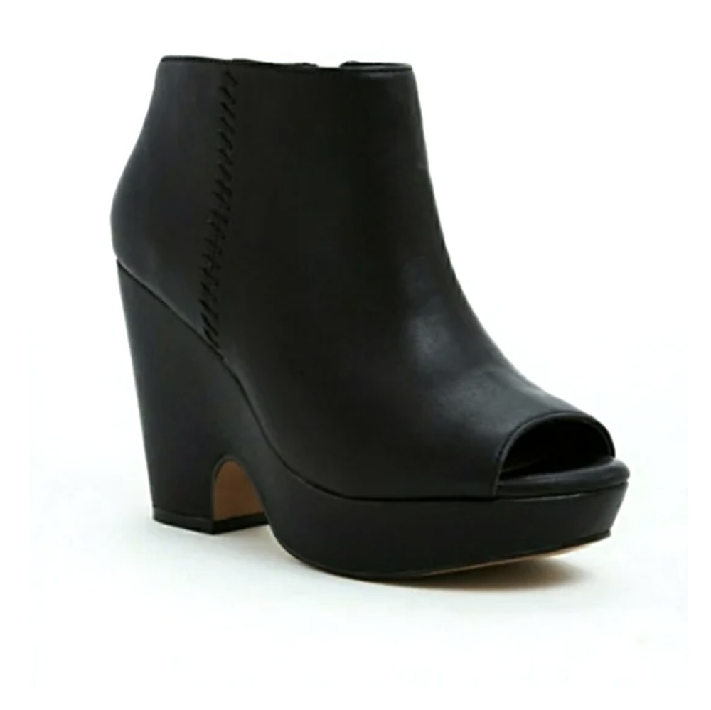 Torrid Black Peep-Toe Platform Wedges